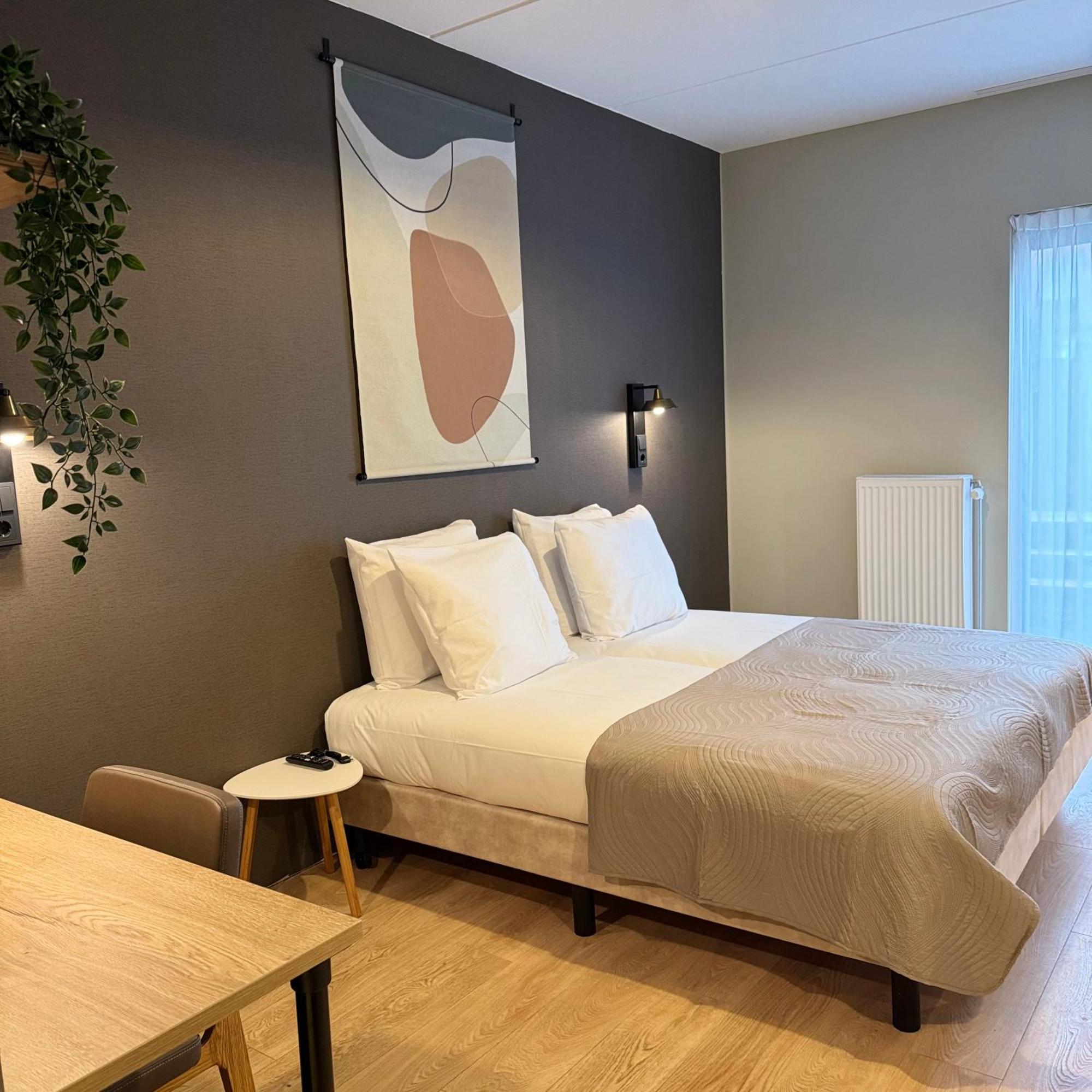 Hotel Emilia Kaatsheuvel Esterno foto