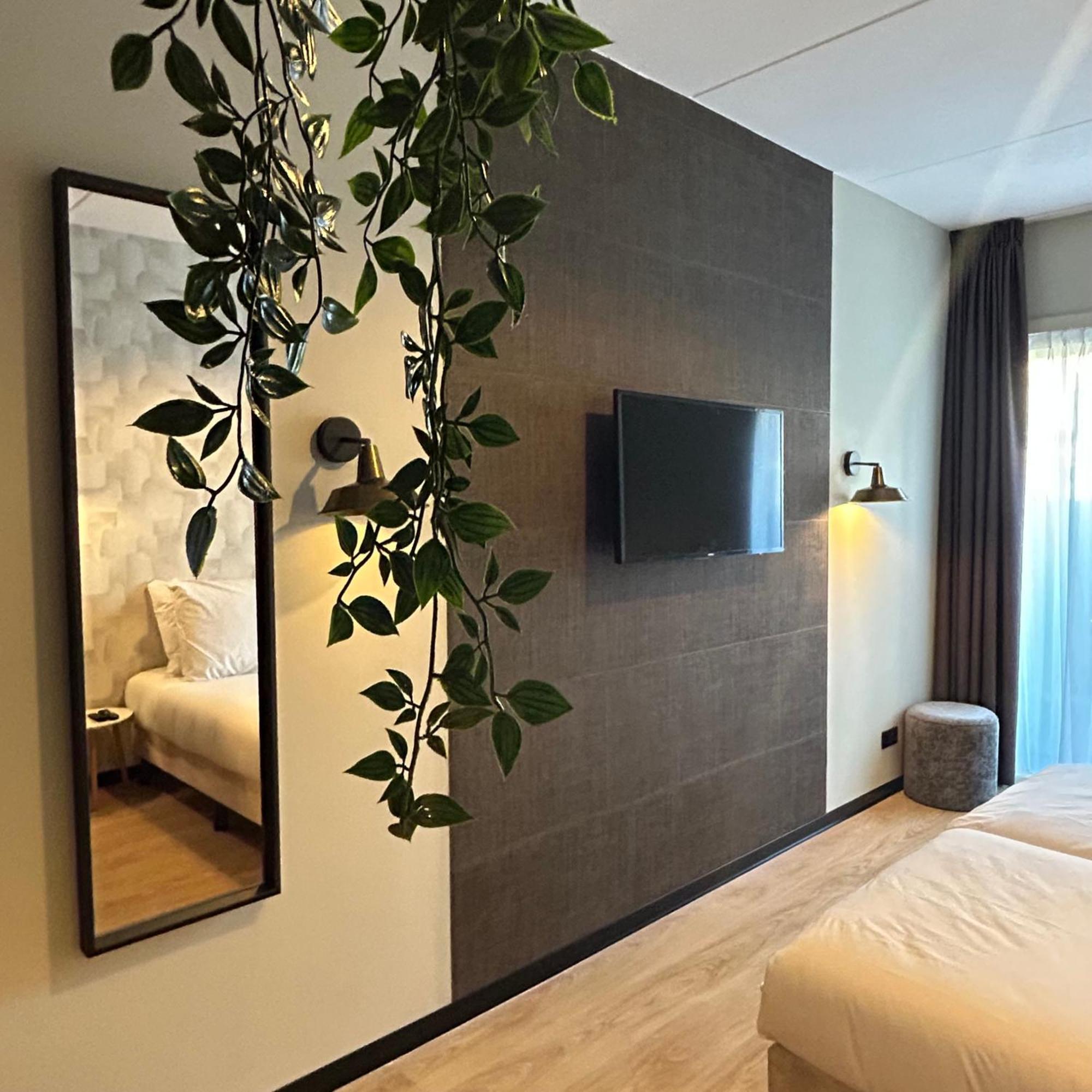 Hotel Emilia Kaatsheuvel Esterno foto